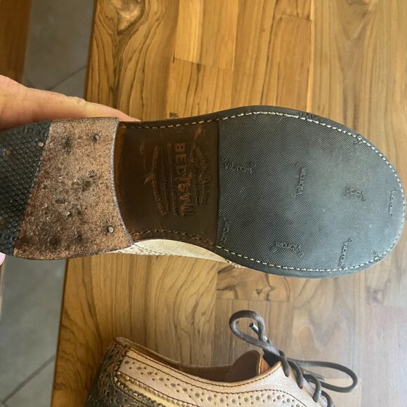 Sundance Vintage Flat Dress Shoes - Picture 4 of 6